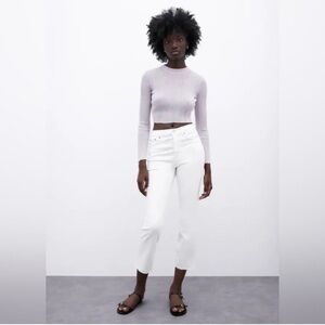 TRF STOVE PIPE JEANS WITH A HIGH WAIST